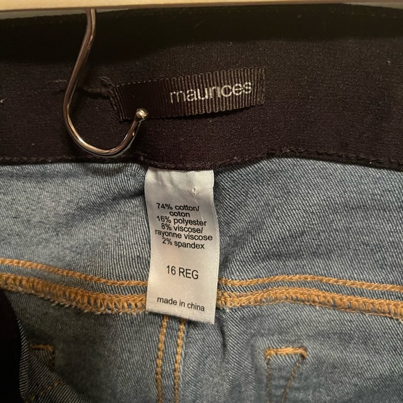 Maurice’s Jeans - Picture 2 of 3